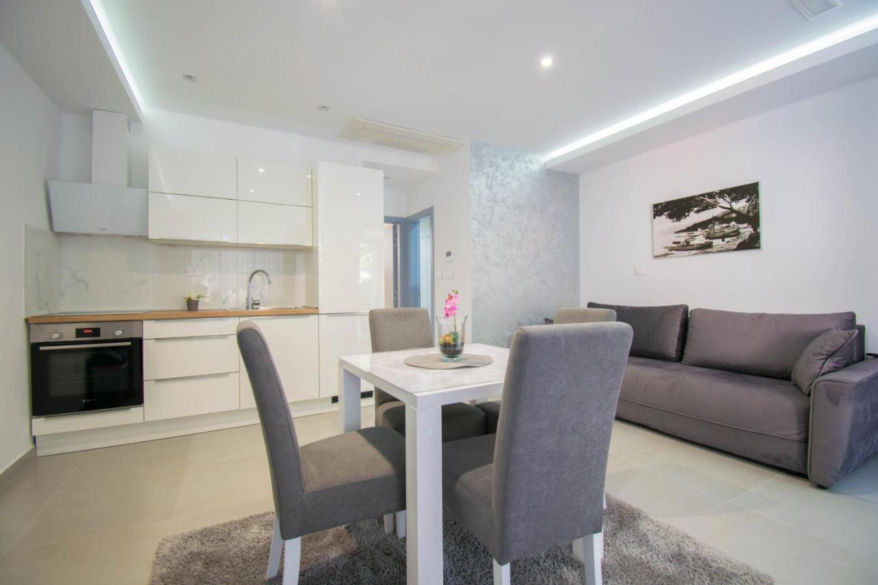 Villa Kameni Dvori Baška Voda Екстериор снимка