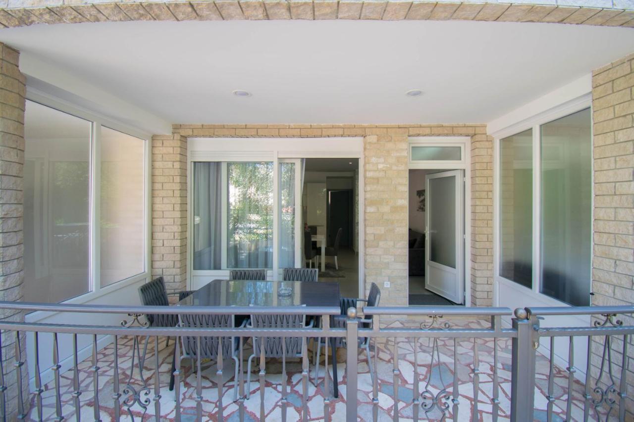 Villa Kameni Dvori Baška Voda Екстериор снимка